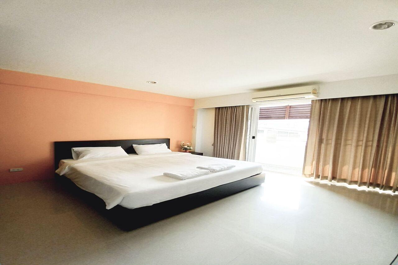 בנגקוק Ruan Plaisoi Apartment מראה חיצוני תמונה