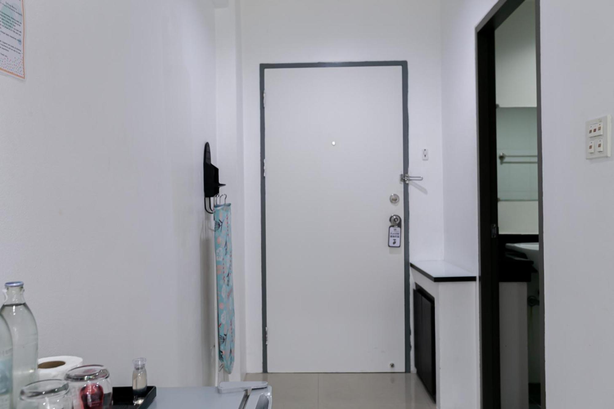 בנגקוק Ruan Plaisoi Apartment מראה חיצוני תמונה