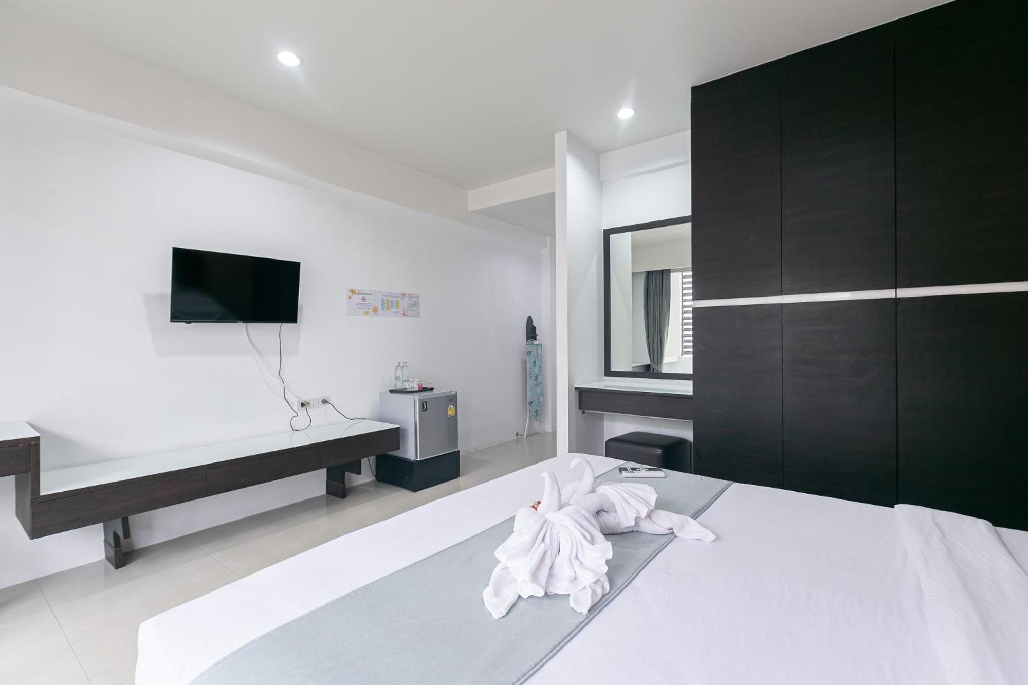 בנגקוק Ruan Plaisoi Apartment מראה חיצוני תמונה