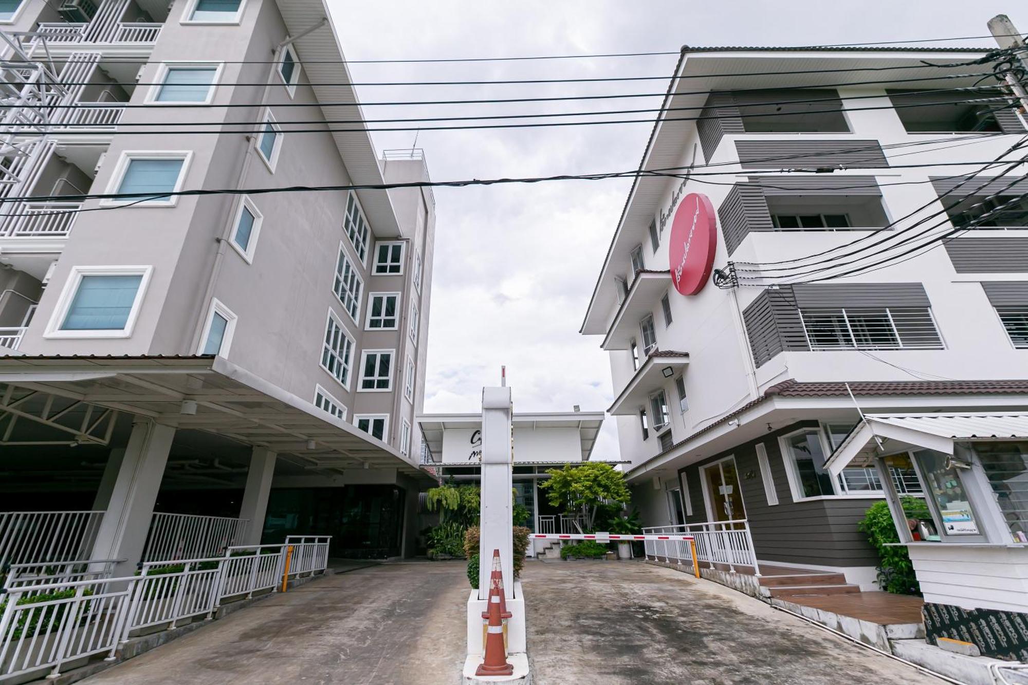 בנגקוק Ruan Plaisoi Apartment מראה חיצוני תמונה