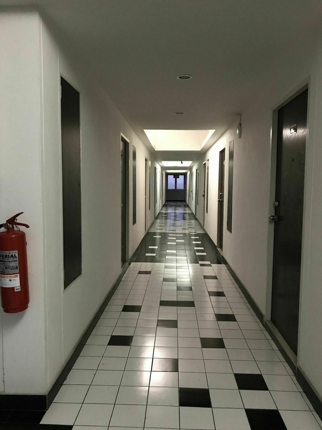 בנגקוק Ruan Plaisoi Apartment מראה חיצוני תמונה
